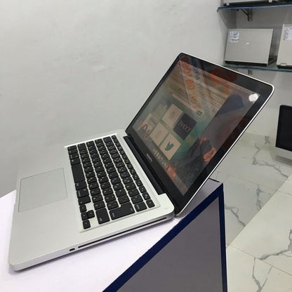 MacBook Pro Model 13 Inch