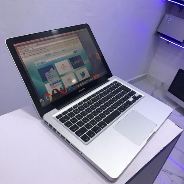 MacBook Pro Model 13 Inch